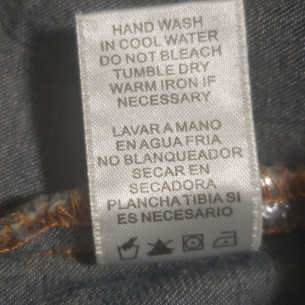 New boutique Denim shirt - Picture 13 of 13